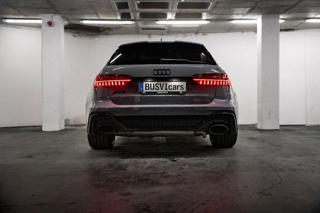 Audi RS6 Avant 2