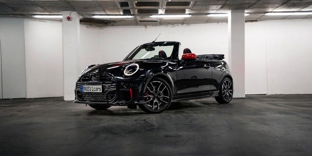 Mini John Cooper Works Cabrio Negro