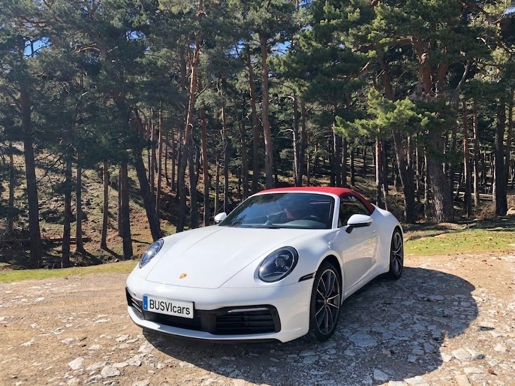 Porsche 992 Carrera 4S Cabrio
