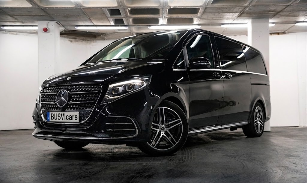 Mercedes V 220D