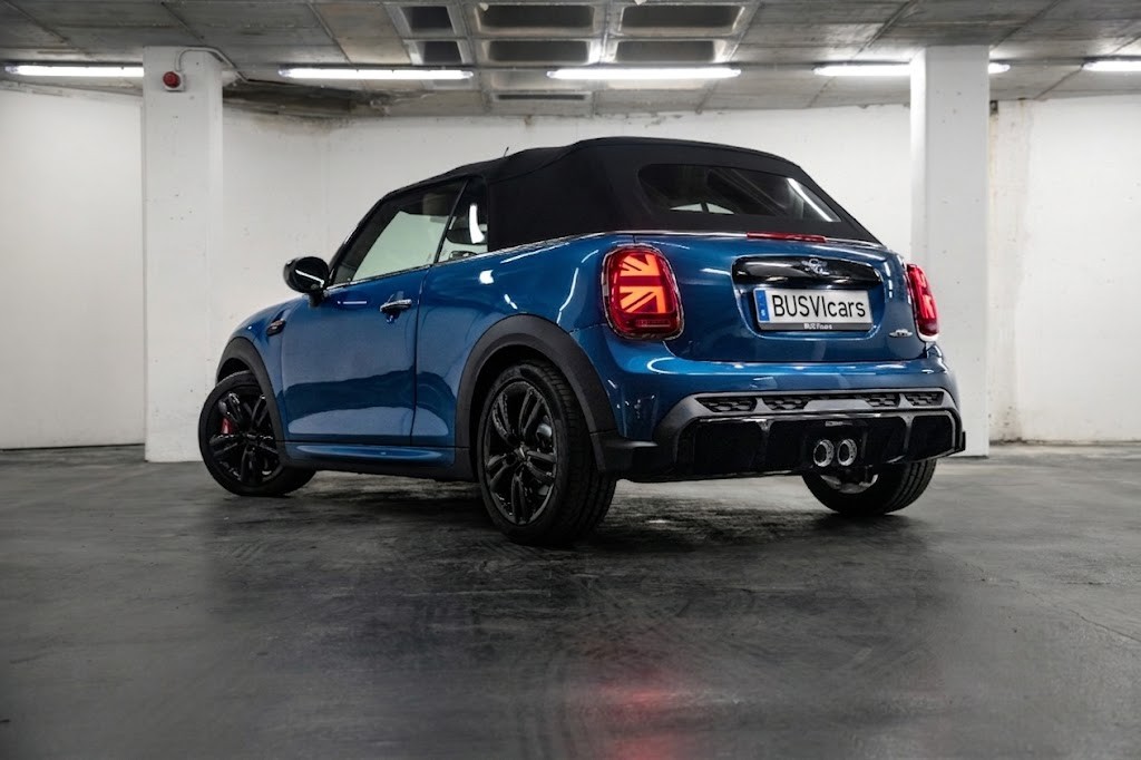 Mini Cooper John Works Cabrio Azul