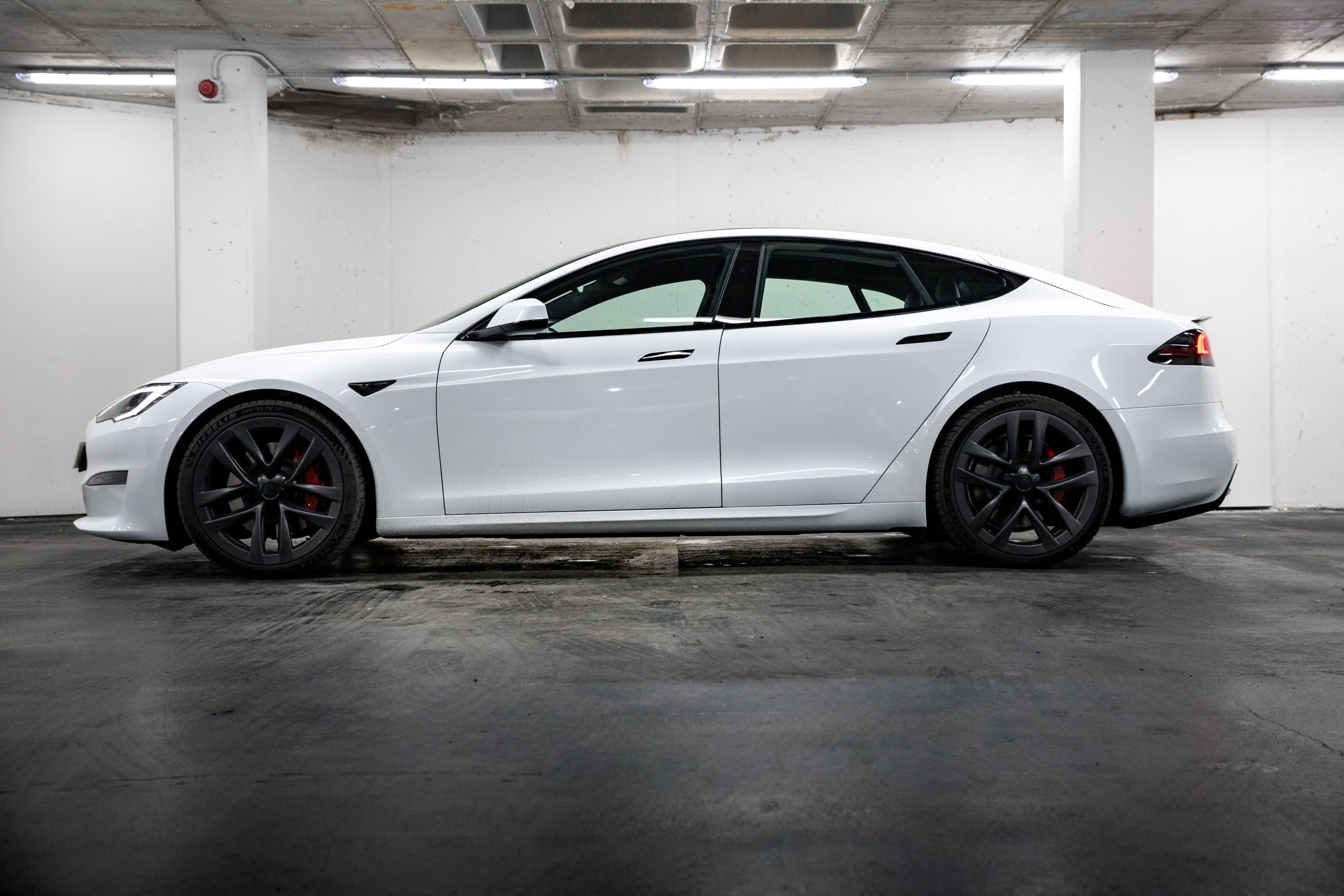 Tesla Model S Plaid
